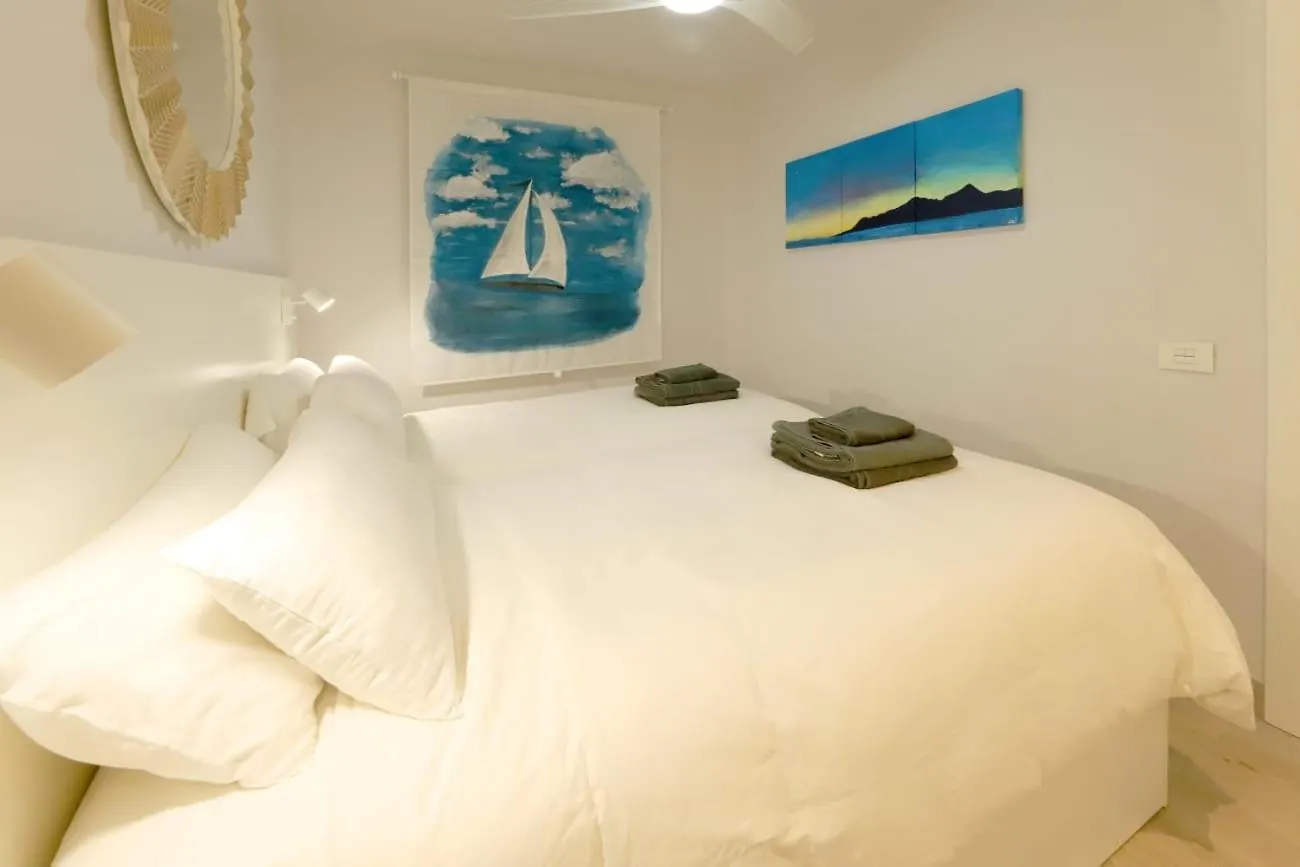 Lanzarote Apartment Rental Harbour View Tias